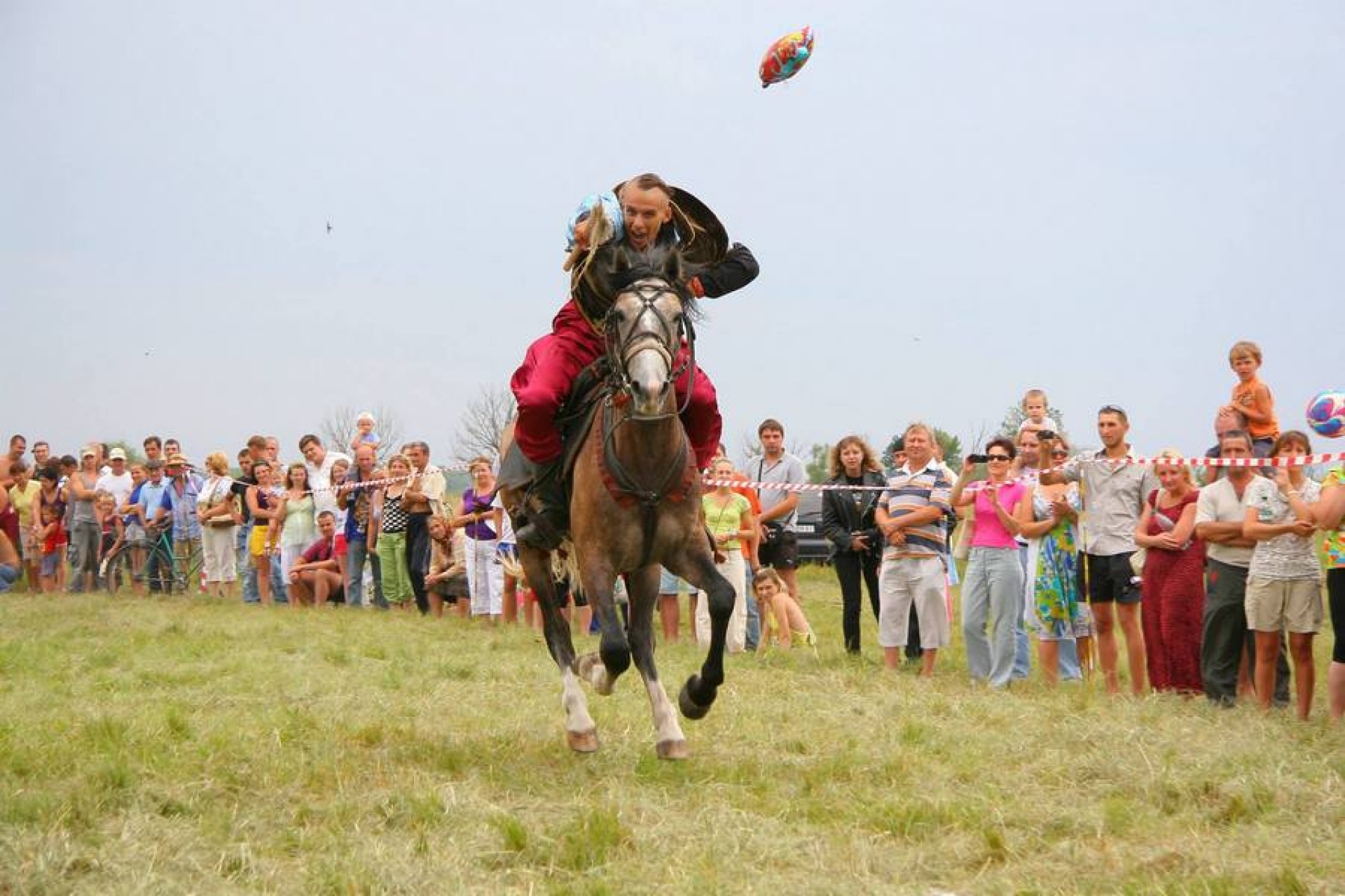 Корюківка запрошує на феєричне кінне шоу